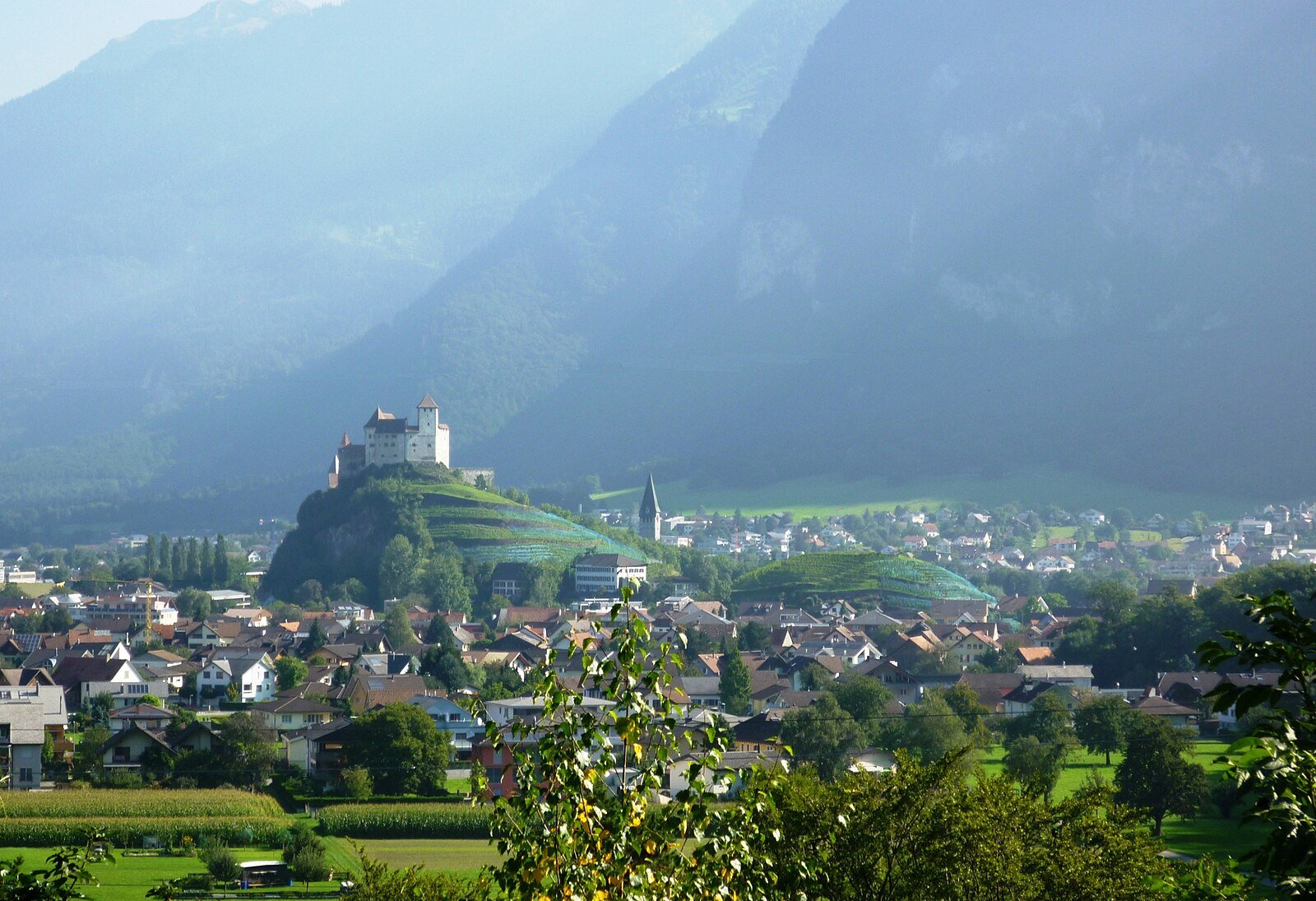 Burg Gutenberg – Balzers – Liechtenstein CC BY-SA 3.0 (Attribution-ShareAlike 3.0) St9191