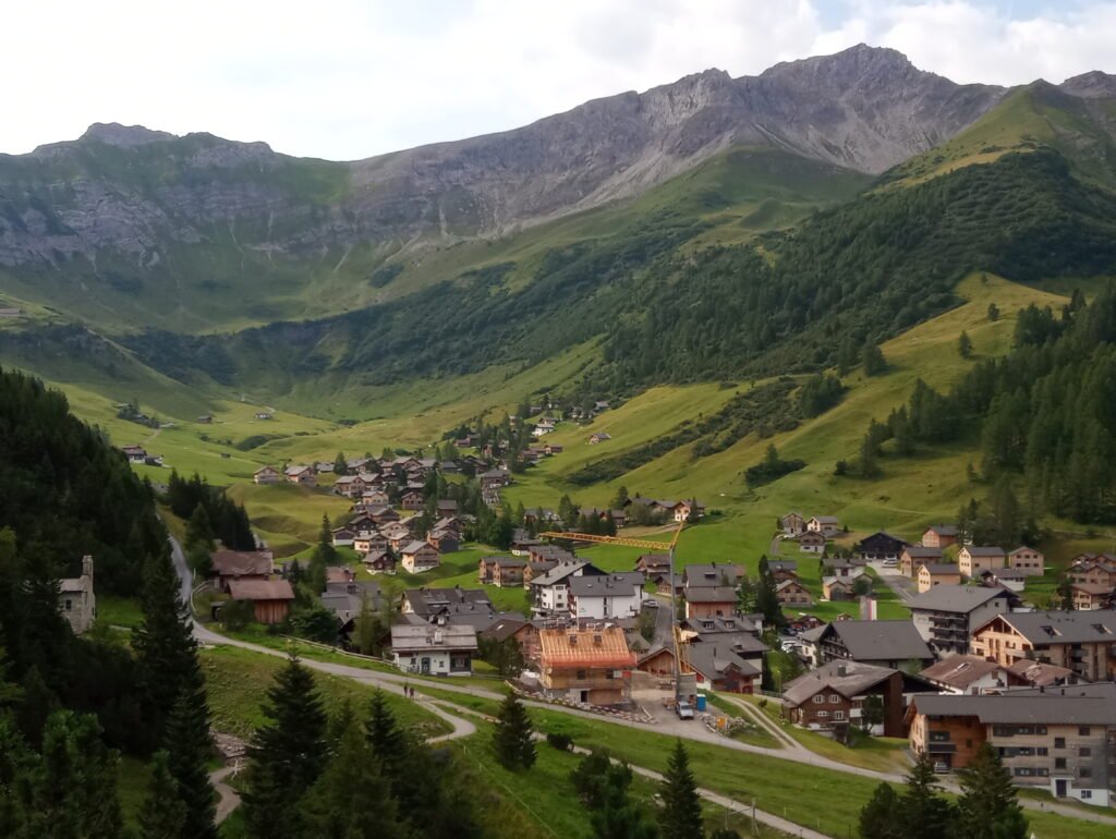 Malbun CC BY-SA 2.0 (Attribution-ShareAlike 2.0) Mislep