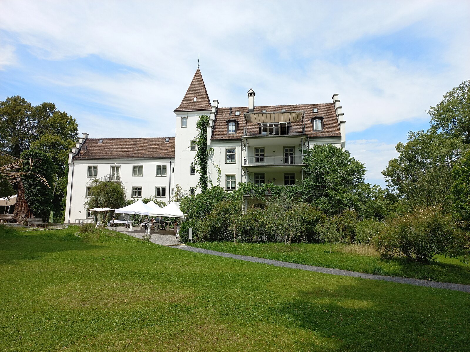 Rorschacherberg CC BY-SA 2.0 (Attribution-ShareAlike 2.0) Asurnipal