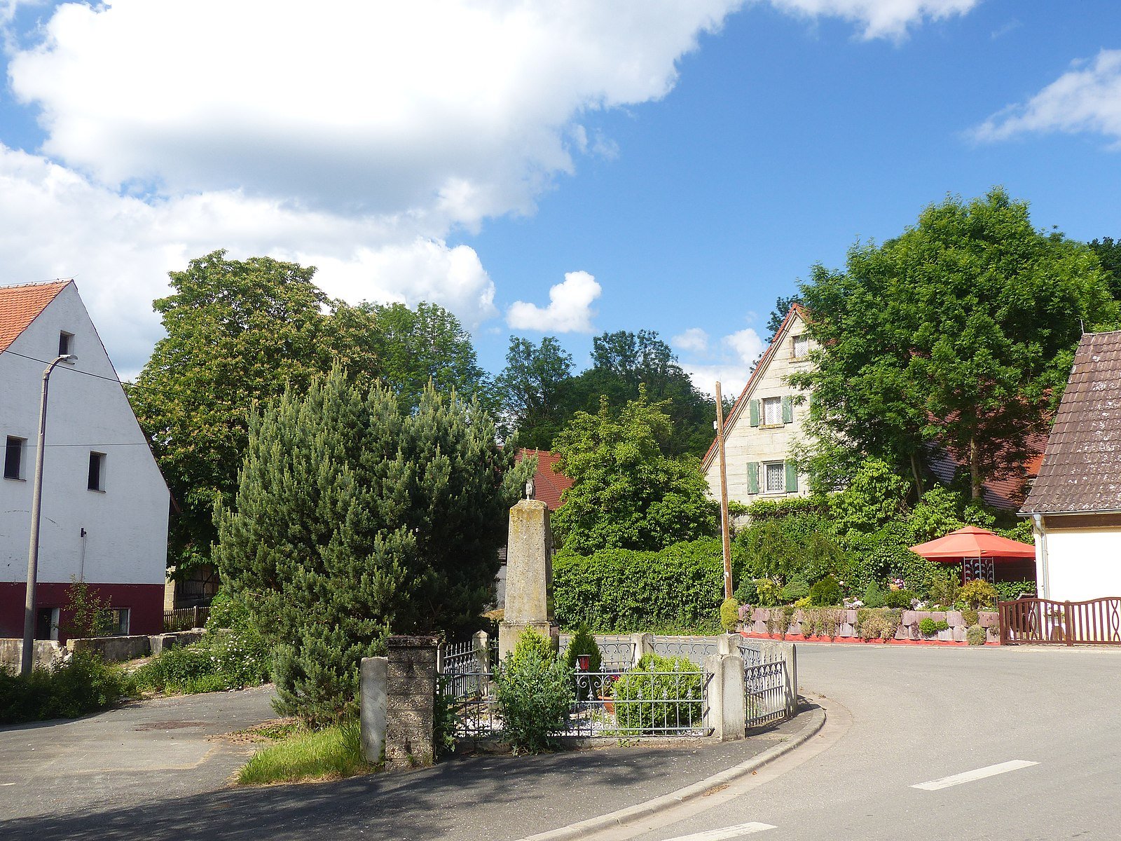 Schellenberg CC BY-SA 3.0 (Attribution-ShareAlike 3.0) Mikmaq