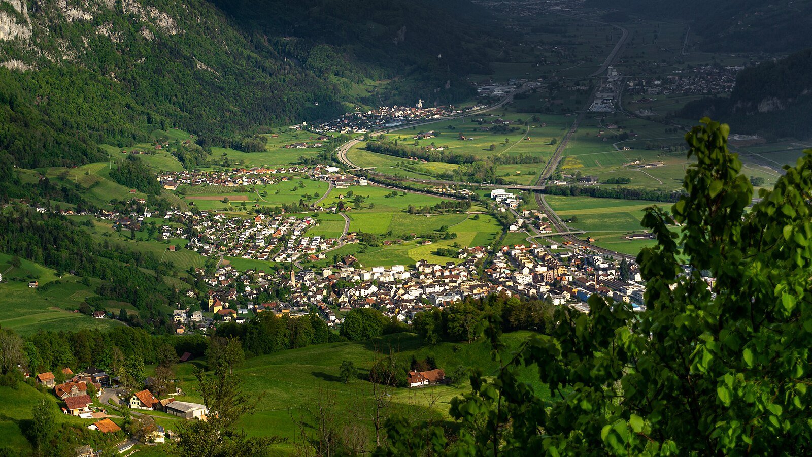 Walenstadt CC BY-SA 2.0 (Attribution-ShareAlike 2.0) Andreas Aschwanden