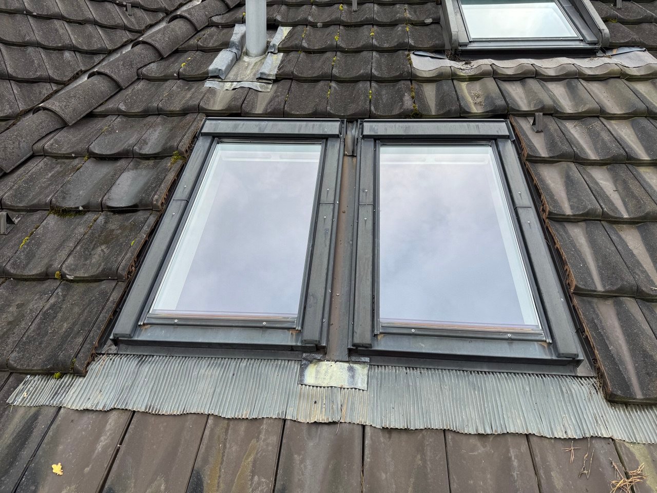 Velux Fensterreinigung nach Morozovs Reinigung